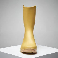 BOTTILLONS JAUNES LEGER PVC 100 FEMME -Aventure Soldes bottillons jaunes leger pvc 100 femme 5