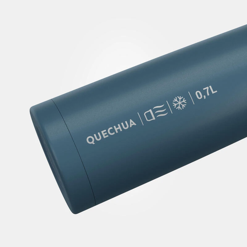Quechua Bouteille Isotherme Inox 0,7L Avec Gobelet Pour La Randonnée - Bleu 5 Quechua Bouteille Isotherme Inox 0,7L Avec Gobelet Pour La Randonnée - Bleu – Image 3
