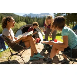 Quechua CHAISE BASSE PLIANTE DE CAMPING MH500 GRIS 18 Quechua CHAISE BASSE PLIANTE DE CAMPING MH500 GRIS -Aventure Soldes chaise basse pliante de camping mh500 gris 6