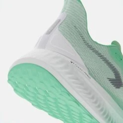 CHAUSSURE DE RUNNING HOMME KIPRUN KD500 3 VERT -Aventure Soldes chaussure de running homme kiprun kd500 3 vert 3