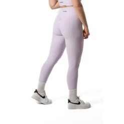 Legging Fitness Côtelé Scrunch Sans Coutures Lavande Bleu -Aventure Soldes legging fitness cotele scrunch sans coutures lavande bleu 3