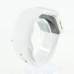 Reconditionné - Apple Watch SE 40mm GPS+Cellulaire Argent/Blanc - état Correct -Aventure Soldes reconditionne apple watch se 40mm gpscellulaire argentblanc etat correct 2