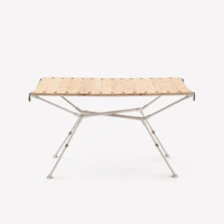 Quechua TABLE DE CAMPING COMPACTE 4/6 PERSONNES - PLATEAU BOIS - POCHE DE RANGEMENT 21 Quechua TABLE DE CAMPING COMPACTE 4/6 PERSONNES - PLATEAU BOIS - POCHE DE RANGEMENT -Aventure Soldes table de camping compacte 46 personnes plateau bois poche de rangement 9