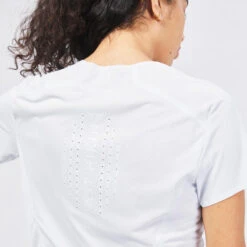 Quechua Tee Shirt Ultra Léger De Randonnée Rapide FH 500 Femme Ice. 10 Quechua Tee Shirt Ultra Léger De Randonnée Rapide FH 500 Femme Ice. -Aventure Soldes tee shirt ultra leger de randonnee rapide fh 500 femme ice 3