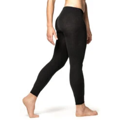 Woolpower Merino Base Layer Long Johns 200 - Noir -Aventure Soldes woolpower merino base layer long johns 200 noir 2